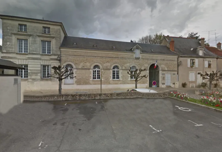 Azay-Le-Rideau (37190)